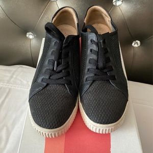 Naturalizer Mesh Sneakers